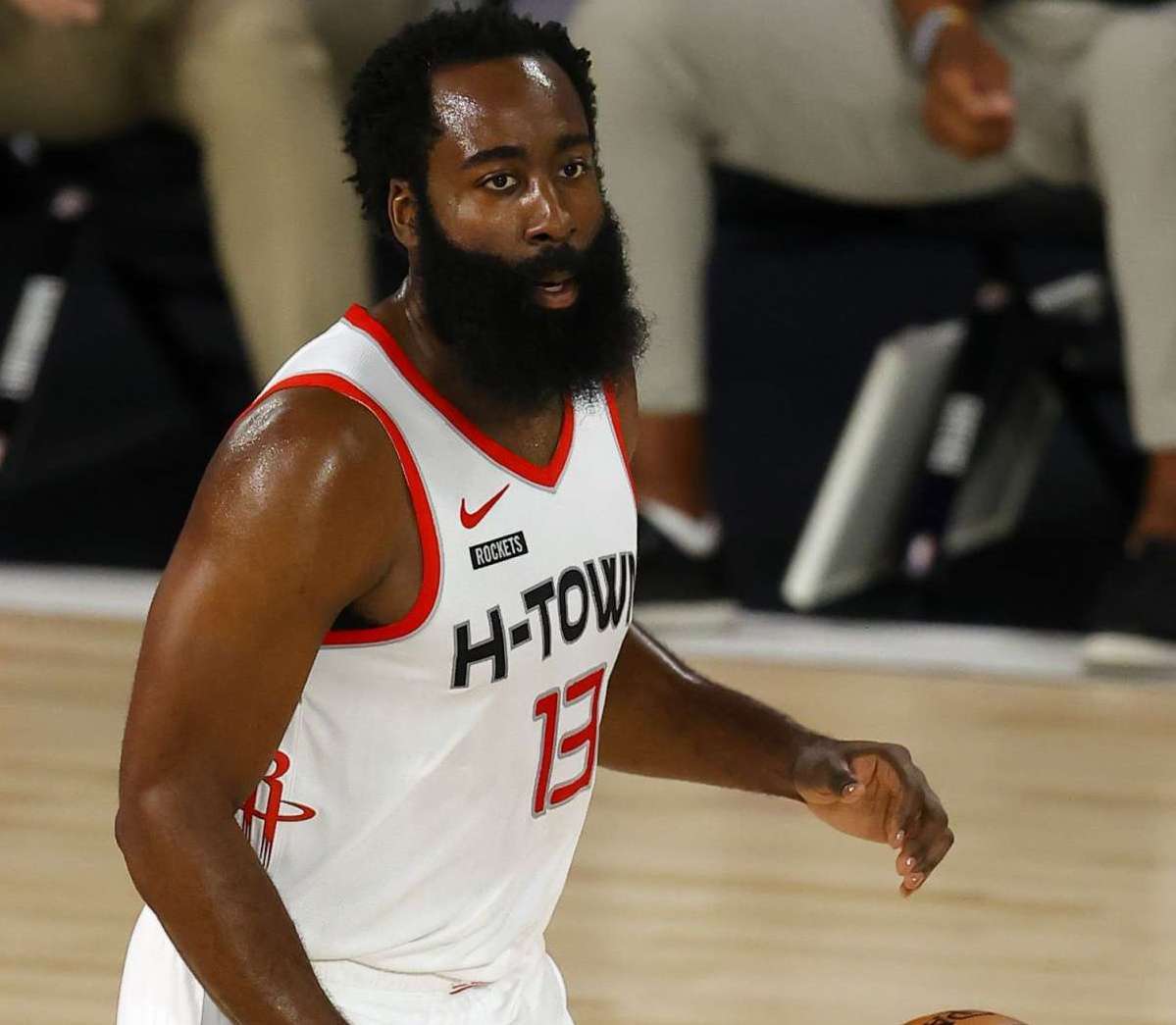 根据过去几 根据过去几